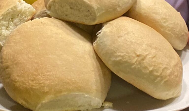 Creole/Coconut Bread (6 buns) Creole Bread
