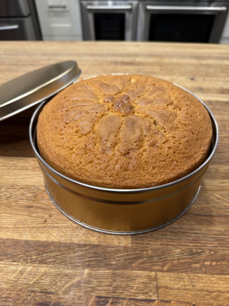 Belizean White Cake Belizean White Cake (7")